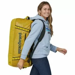 Patagonia Black Hole Duffel 70L -Simms || Orvis || Patagonia Sales 2023 231 patagonia black hole duffel 70l shine yellow 03