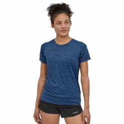Patagonia Women's Cap Cool Daily Shirt -Simms || Orvis || Patagonia Sales 2023 231 patagonia womens cap cool daily shirt viking blue navy blue x dye 02 scaled