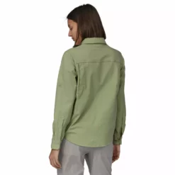 Patagonia Women's Early Rise Stretch Shirt -Simms || Orvis || Patagonia Sales 2023 231 patagonia womens early rise stretch shirt salvia green 03