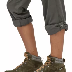 Patagonia Women's Quandary Pants -Simms || Orvis || Patagonia Sales 2023 231 patagonia womens quandary pants forge grey 05 scaled