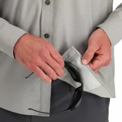 Simms Challenger LS Shirt -Simms || Orvis || Patagonia Sales 2023 231 simms challenger ls shirt cinder 05 scaled