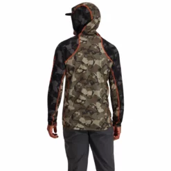 Simms Challenger Solar Hoody -Simms || Orvis || Patagonia Sales 2023 231 simms challenger solar hoody r camo olive drab r camo carbon 03 scaled
