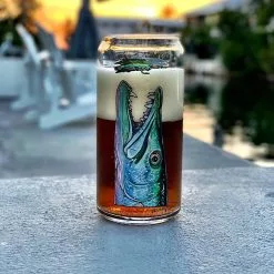 DeYoung Beer Can Pilsner Glass -Simms || Orvis || Patagonia Sales 2023 BarracudaBeerCanGlass2Web