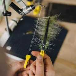 Loon Outdoors LOON D-LOOP TWEEZER -Simms || Orvis || Patagonia Sales 2023 D Loop Tweezer alt 5 1000x 17cd9c7a c967 4f13 bd12 0a73a43b0594