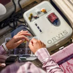 ORVIS PRO WATERPROOF BOAT BAG 5 ORVIS PRO WATERPROOF BOAT BAG -Simms || Orvis || Patagonia Sales 2023 De River23 419A9529