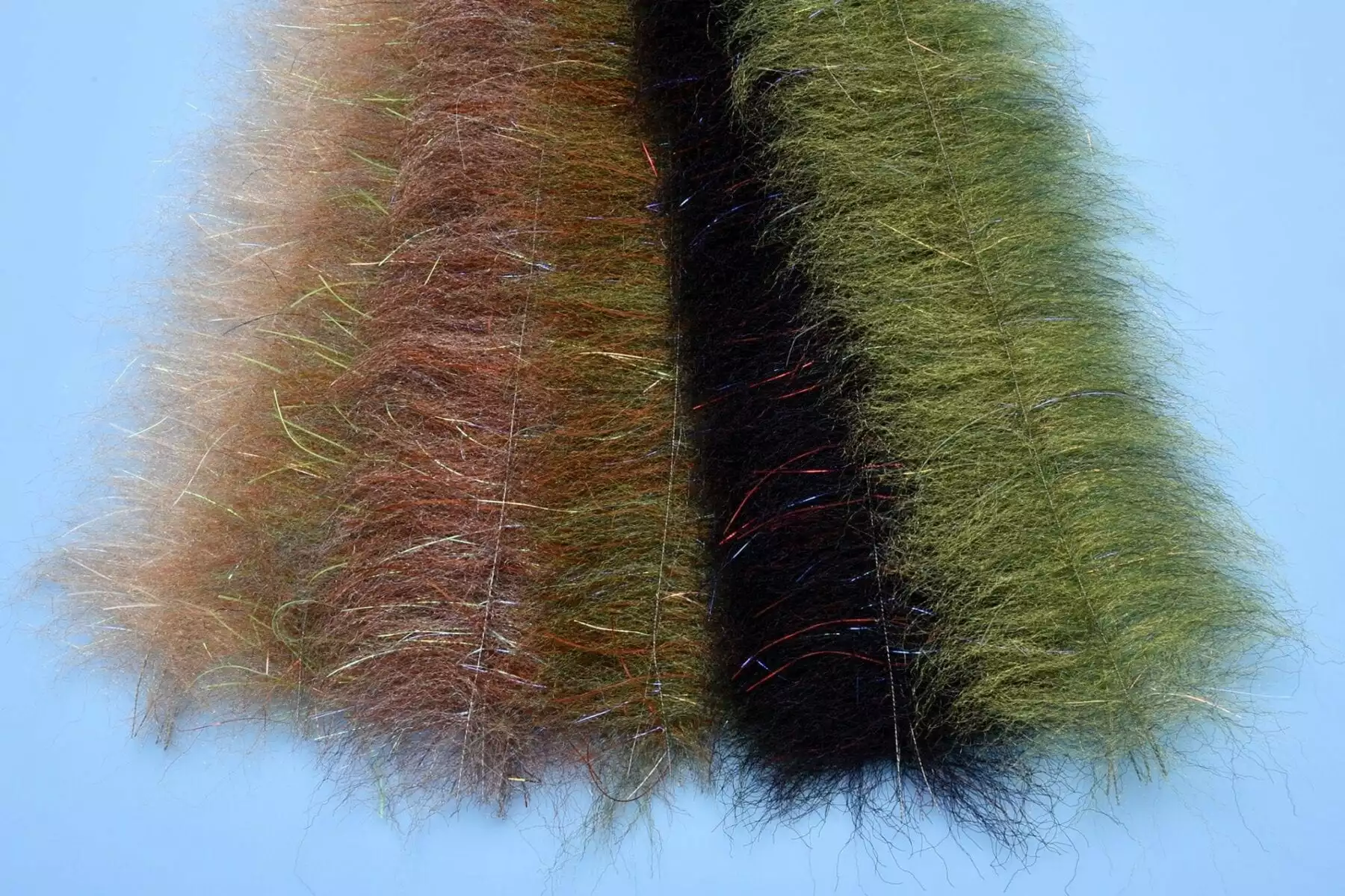 EP STREAMER BRUSH WITH MICRO LEGS 1 EP STREAMER BRUSH WITH MICRO LEGS