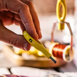 Loon Outdoors Loon Ergo Dubbing Pick -Simms || Orvis || Patagonia Sales 2023 Ergo Dubbing Pick alt 1 1000x c6697ed3 91aa 40e1 b4ea 226a5014ab33