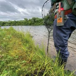 Fishpond Thunderhead Bear Spray Holder 12 Fishpond Thunderhead Bear Spray Holder -Simms || Orvis || Patagonia Sales 2023 Fishpond TCO 2021 0001 ThunderheadBearSpray Kate2