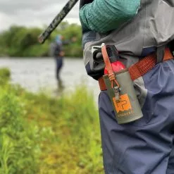 Fishpond Thunderhead Bear Spray Holder 11 Fishpond Thunderhead Bear Spray Holder -Simms || Orvis || Patagonia Sales 2023 Fishpond TCO 2021 0002 ThunderheadBearSpray Kate