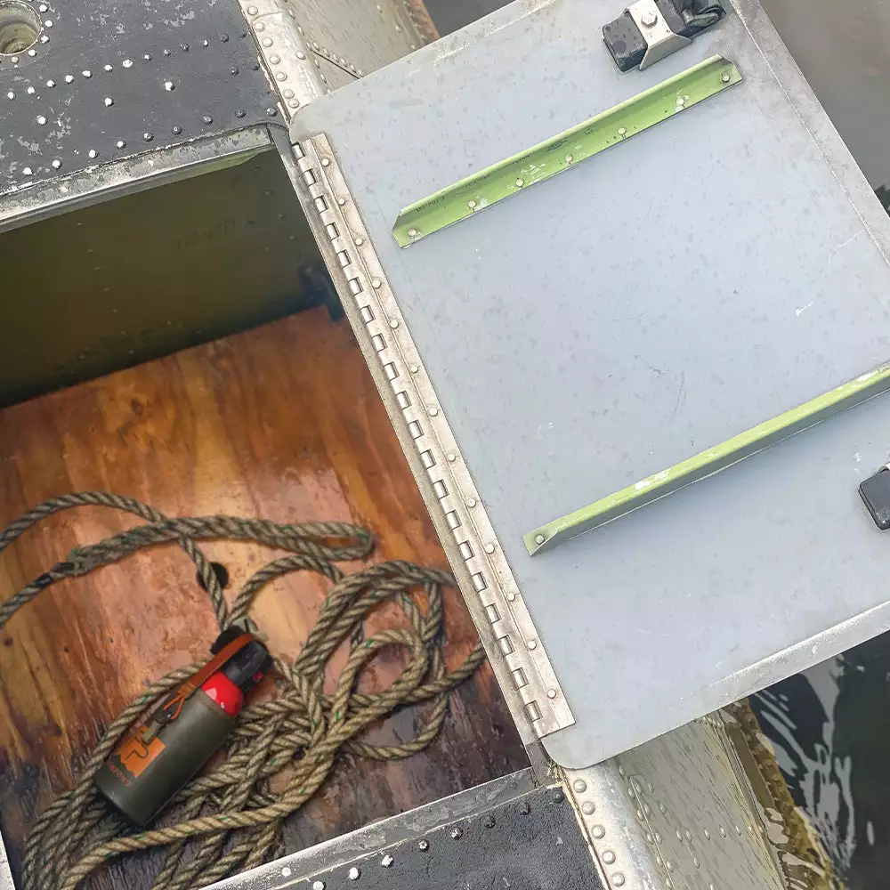 Fishpond Thunderhead Bear Spray Holder 4 Fishpond Thunderhead Bear Spray Holder - Image 4