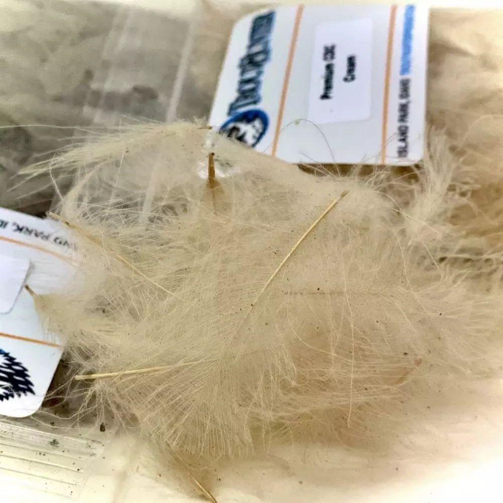 Trout Hunter CDC Feathers Dyed Bulk 3.5 Gram 1 Trout Hunter CDC Feathers Dyed Bulk 3.5 Gram