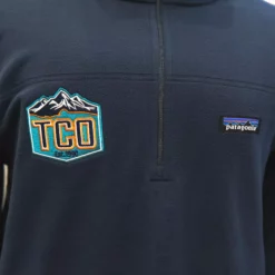 TCO Logo Patagonia Mens Micro D Fleece Pullover -Simms || Orvis || Patagonia Sales 2023 TCOlogopulloverClose