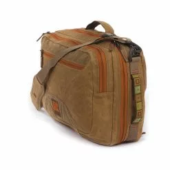 Fishpond Half Moon Weekender -Simms || Orvis || Patagonia Sales 2023 halfmoon side