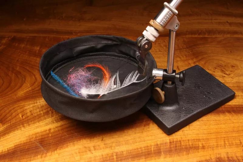 Hareline Low Profile Trash Holder 1 Hareline Low Profile Trash Holder