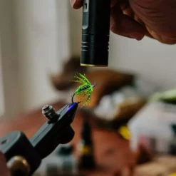 Loon Outdoors LOON UV BENCH LIGHT -Simms || Orvis || Patagonia Sales 2023 uv bench light alt 1 1200x 1d71b60b 2ff5 42cd 8164 9d3c42888afa